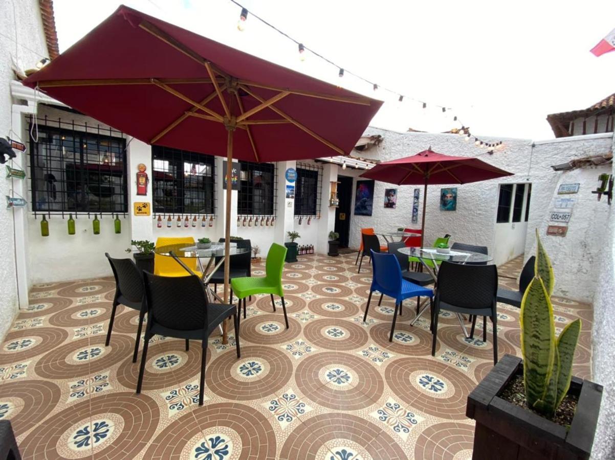 Club Aviva Guatavita - Hostel - Restaurante, Disco & Bar 외부 사진