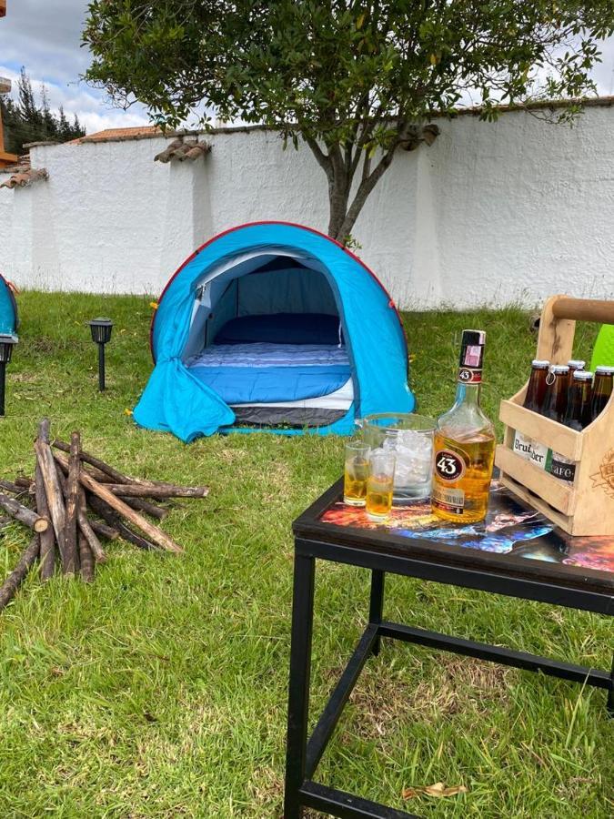 Club Aviva Guatavita - Hostel - Restaurante, Disco & Bar 외부 사진