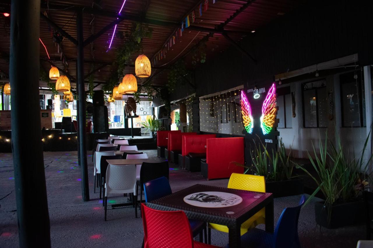 Club Aviva Guatavita - Hostel - Restaurante, Disco & Bar 외부 사진